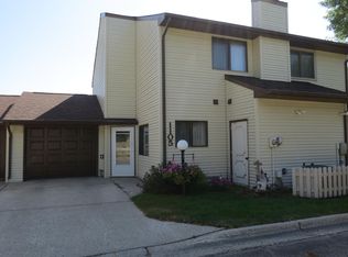 1105 2nd Ave SW, Jamestown, ND 58401