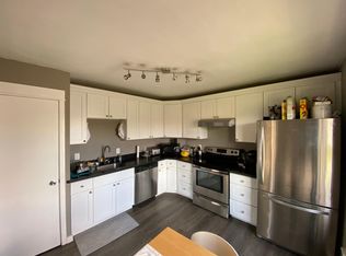 1220 N 49th St, Seattle, WA 98103