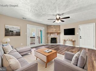 Pleasant Valley, Woodstock, VA 22664