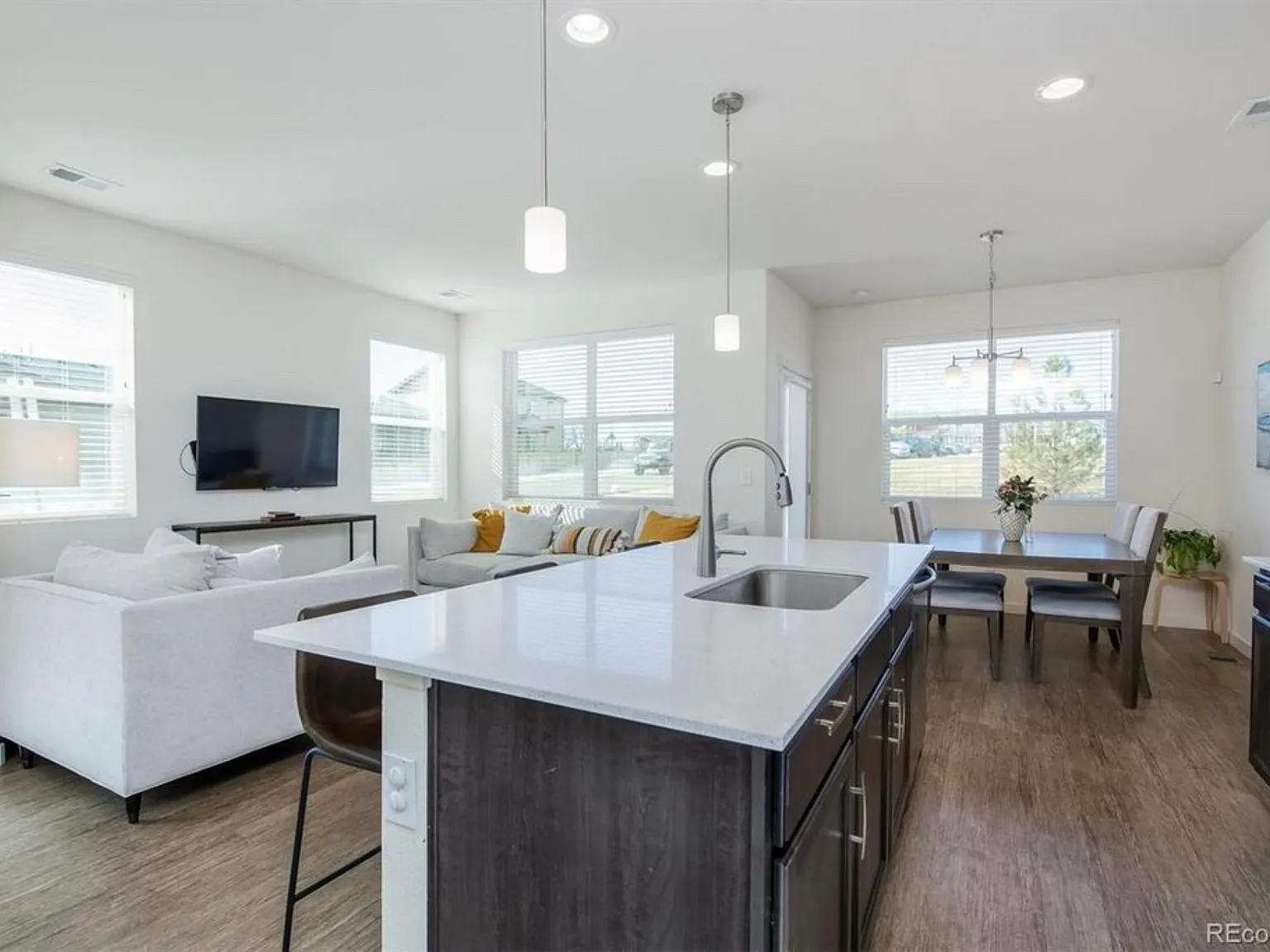 9703 Birch Ln — Photo 3
