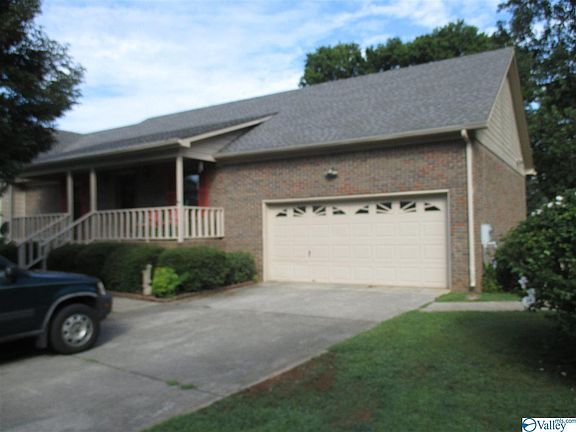 2nd image of 144 Hazelwood Dr