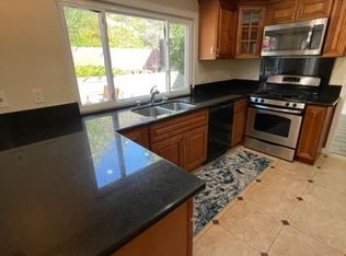 22412 Rippling Brk, Lake Forest, CA 92630