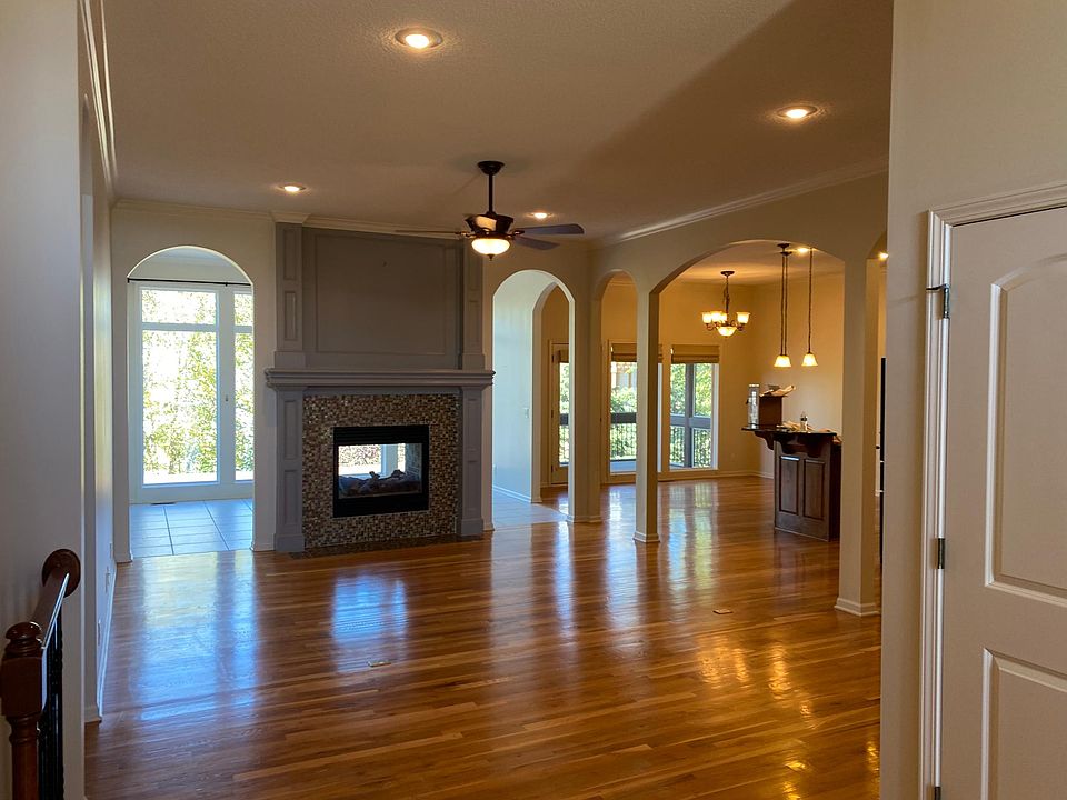 10516 N Michigan Ave, Kansas City, MO 64155 Zillow