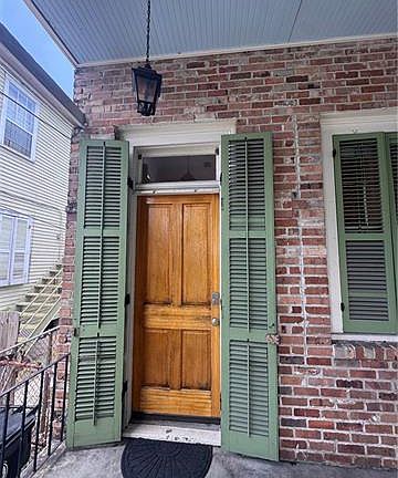2nd image of 2213 Ursulines Ave