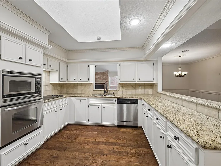 6511 Pauma Dr — Photo 10