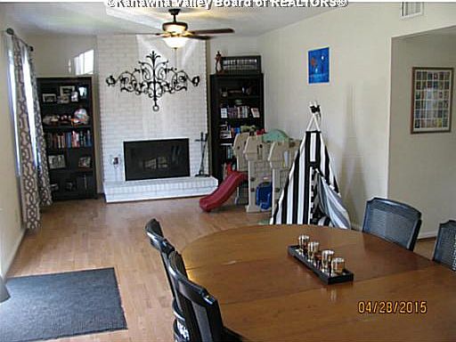 3rd image of 1008 Village Dr
