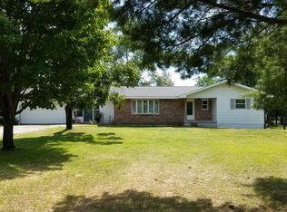 7571 W 1100 N, Demotte, IN 46310