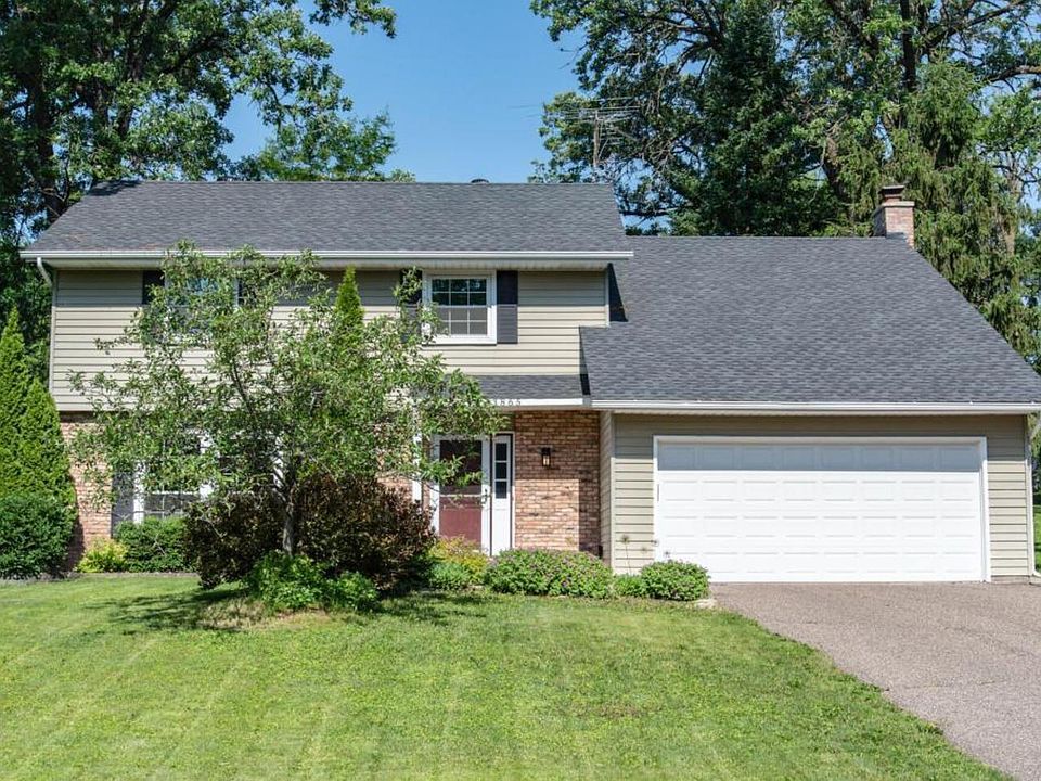 1st image of 13865 Glazier Ct