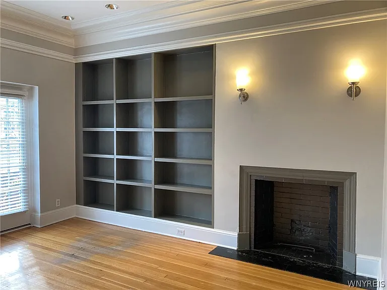 20 Tracy St #5 — Photo 6