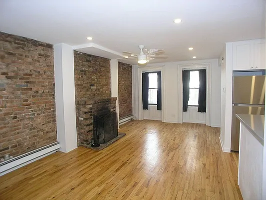 Rented by Townsley & Gay, LLC | media 12