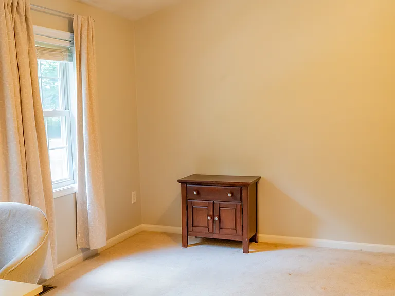 8401 Kennedy Dr — Photo 58