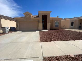 11524 Porfirio Payan Dr, El Paso, TX 79934
