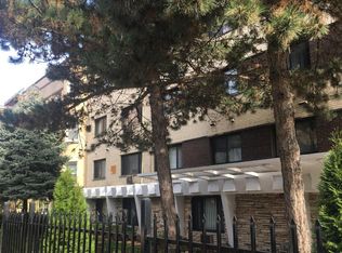 5833 N Kenmore Ave APT 203, Chicago, IL 60660