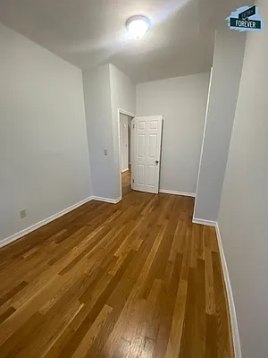 Rented by Fifth & Forever LLC | media 21