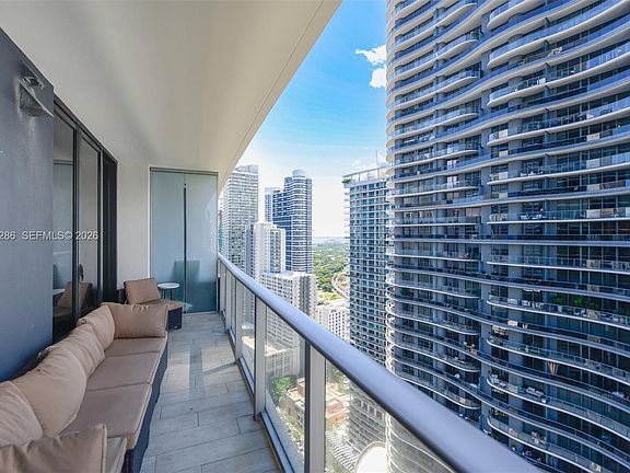 3rd image of 1010 Brickell Ave Unit 3608