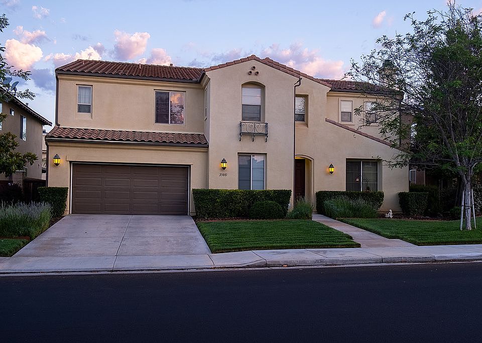 1st image of 35081 Deer Spring Dr