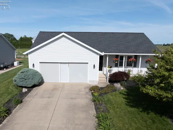 33 Southland Way, Fremont, OH 43420