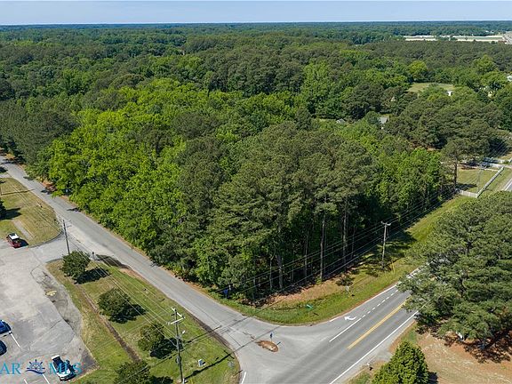2nd image of 601AC Providence Rd