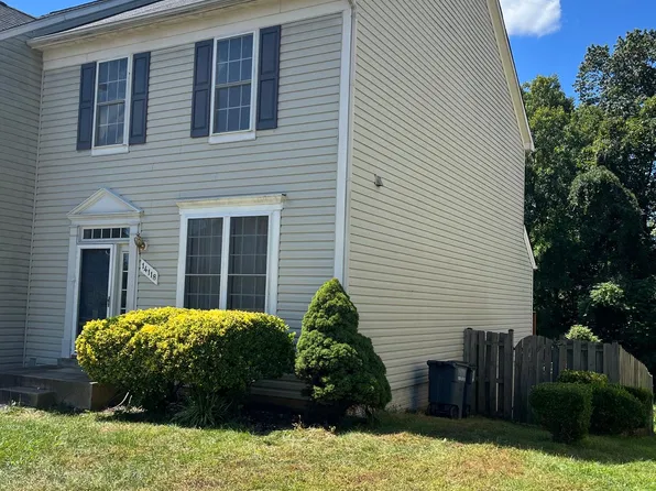 14118 Madrigal Dr, Woodbridge, VA 22193