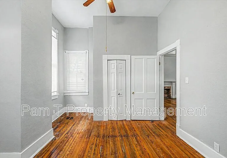 402 E Park Ave #1B — Photo 16
