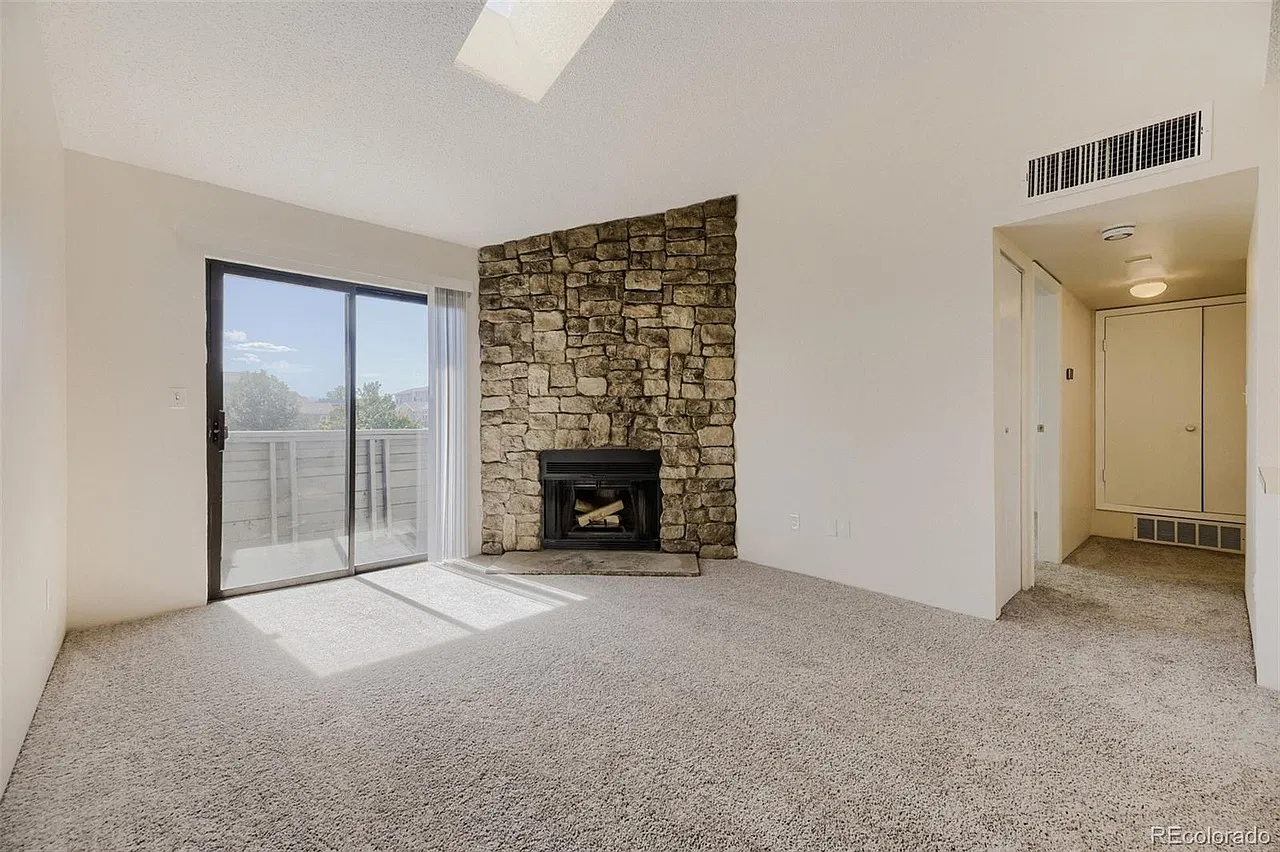 1 bed, 589 sqft, $1,400 — Photo 1