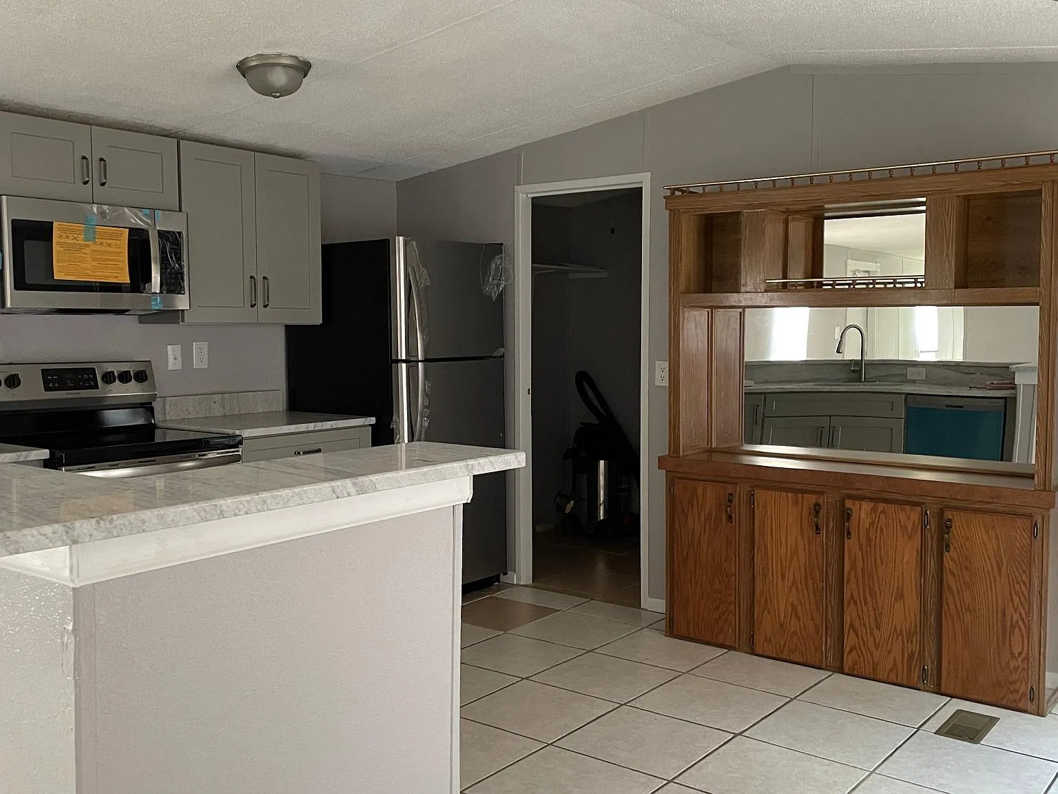 3 bed, $1,650 — Photo 3