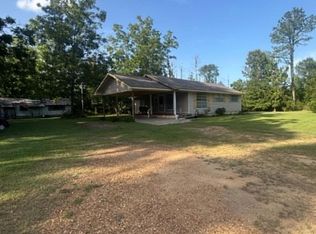 1047 Pearl Valley Rd, Wesson, MS 39191