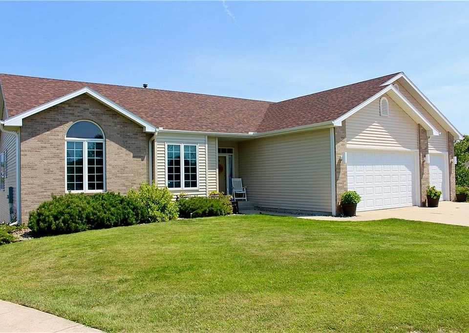 1st image of 502 Brown Ct