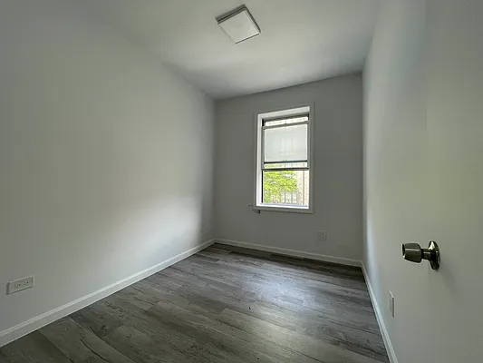 Rented by Voro, LLC | media 3