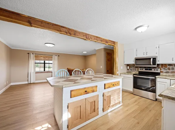 2049 Saunders Rd, Ringgold, GA 30736