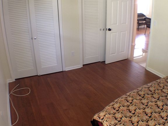 3rd image of 28 Wellesley Dr