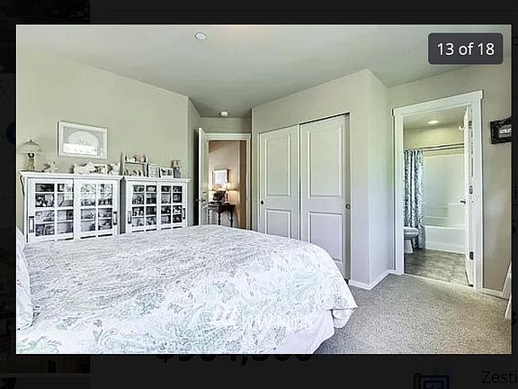 second bedroom