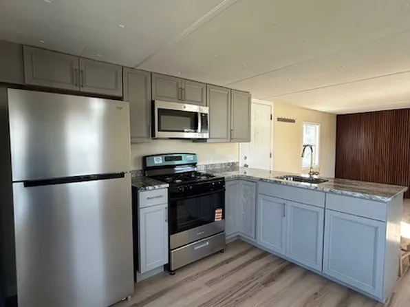 18 Fairway Drive, Windham, CT 06256