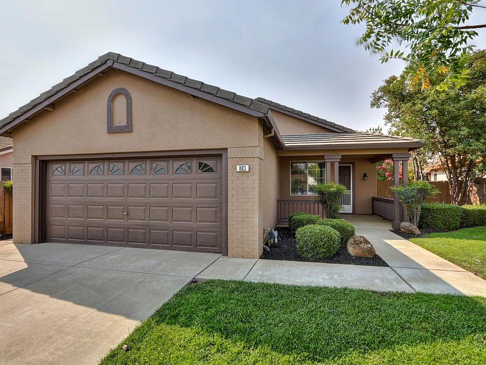 1st image of 883 Elk Hills Dr