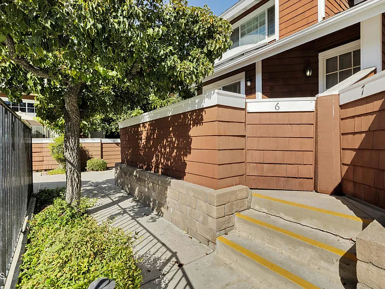 19431 Sherman Way #6 — Photo 30