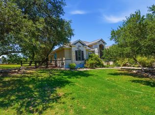1106 Private Road 3702, San Antonio, TX 78253