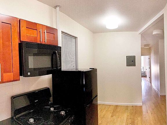 3rd image of 217 Avenue A #4FN