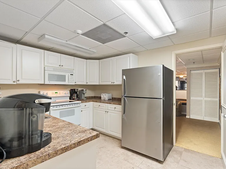 3115 S Ocean Blvd #302 — Photo 34