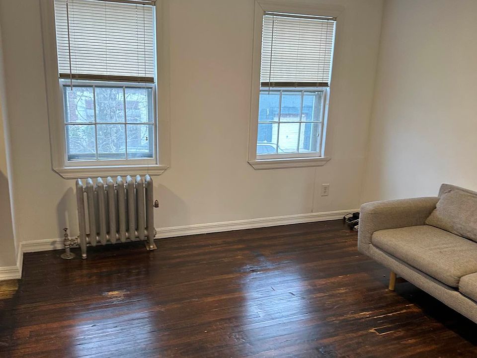 1st image of 2116 24th St #2