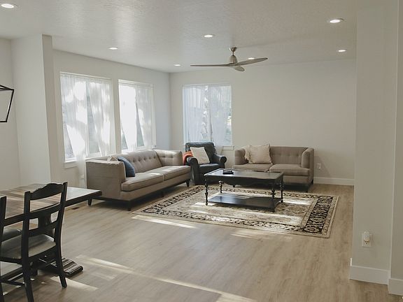 2nd image of 10352 N Tamarack Way