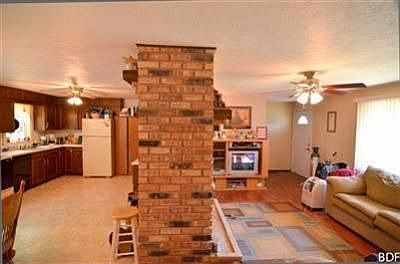 4th image of 1101 Marshlyn Dr