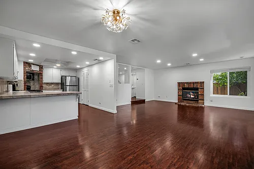 2655 Calle Abedul Photo 1