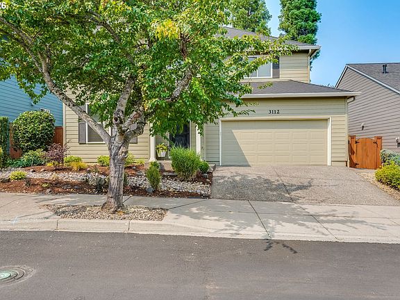 2nd image of 3112 SE 193rd Ave