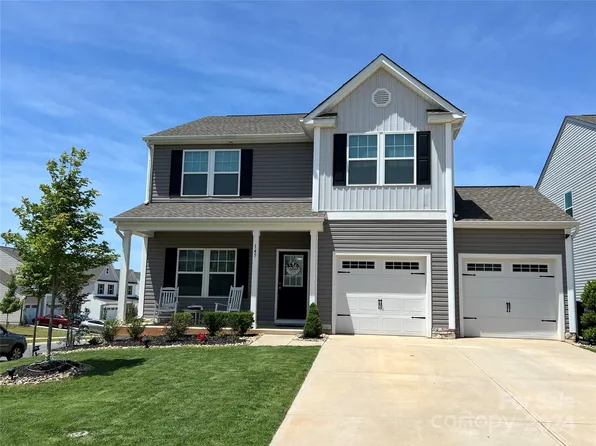 145 Fairfield Dr, Troutman, NC 28166