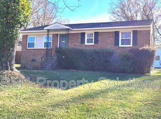 1908 Darlington Pl, Greensboro, NC 27405