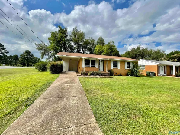 3010 Belafonte Ave NW, Huntsville, AL 35816