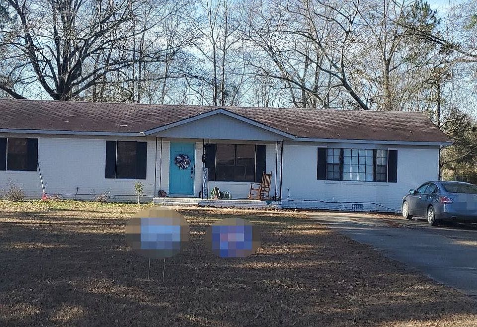 1st image of 903 Pinehill Rd