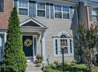 8282 Linblake Ct, Manassas, VA 20111