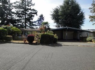 17841 3rd Ave SW, Normandy Park, WA 98166