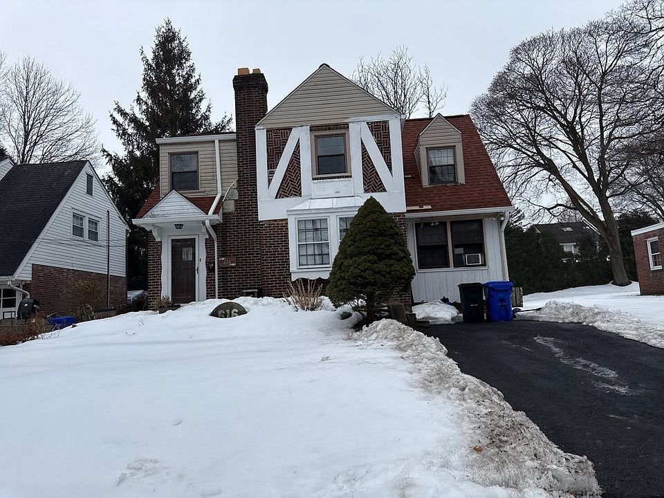 1st image of 616 Croyden Rd